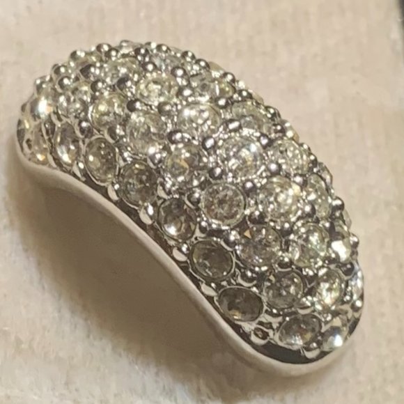 Christian Dior Rhodium Plated Earrings with Clear Crystals and 14K Gold Posts - Picture 4 of 5